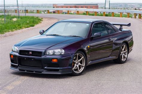 Nissan Skyline GTR R34 V